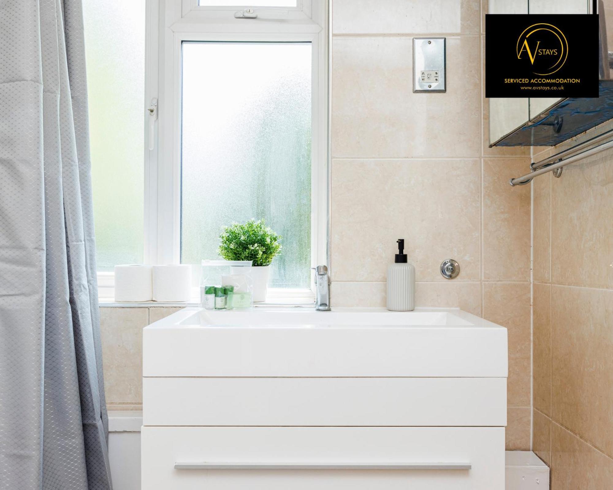 2 Bed Apartment By Av Stays East Croydon South Norwood Екстер'єр фото